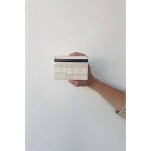 NEW CLARE V. adam's card case in cream croco